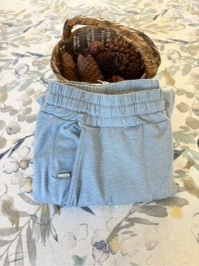 Vuori Womens Performance Jogger Heather Gray Size L V418 DreamKnit Sweatpants